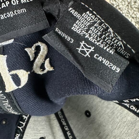 VTG New York Yankees New Era Hat Mens 7 1/2 Blue Fitted Baseball Cap 00s USA - Picture 10 of 11